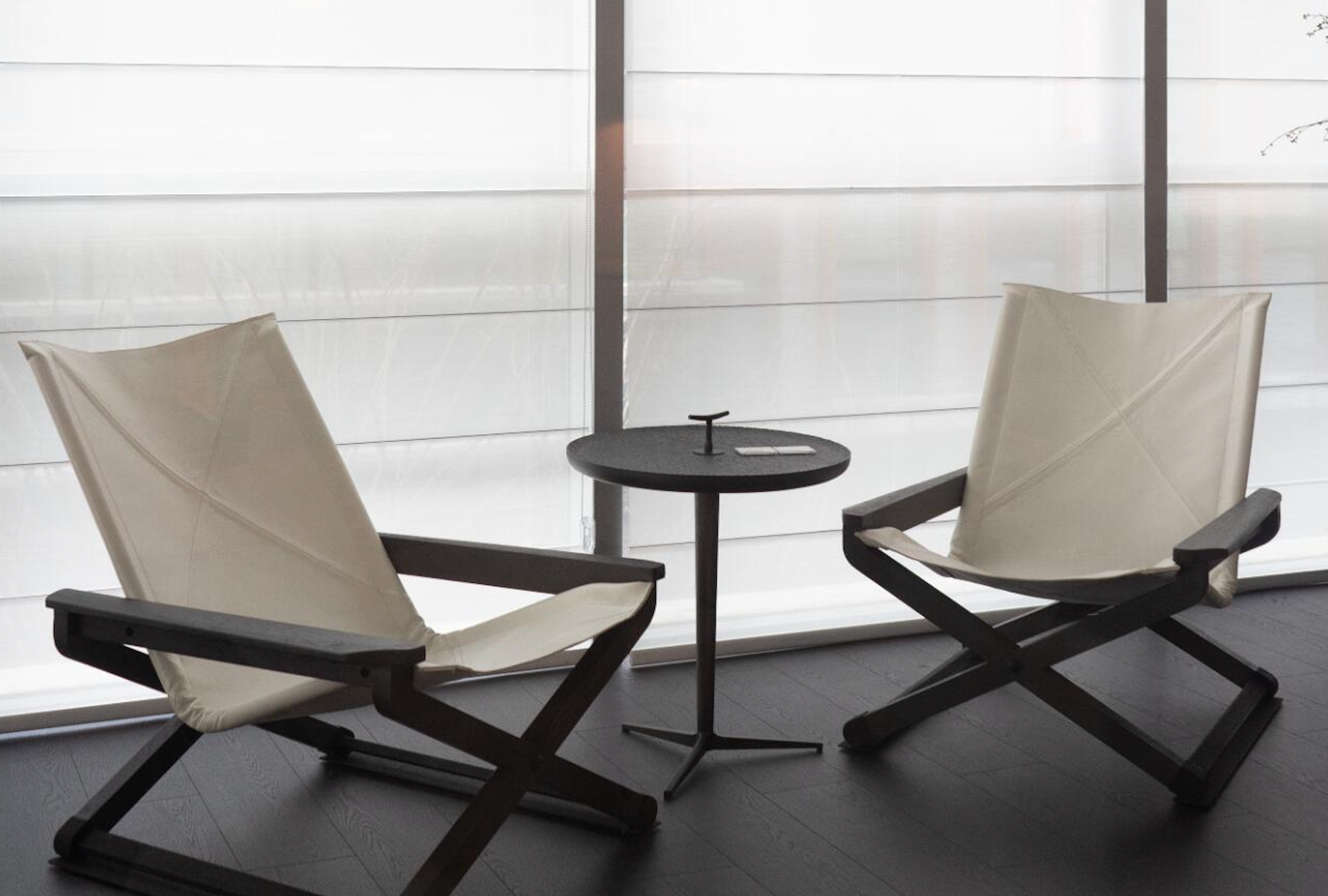The Kila | Origami Folding-Style Natural Leather Lounge Chair