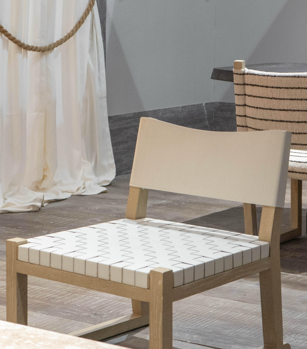The Fjord | Hand-Woven Natural Leather & Solid Oak Leisure Chair