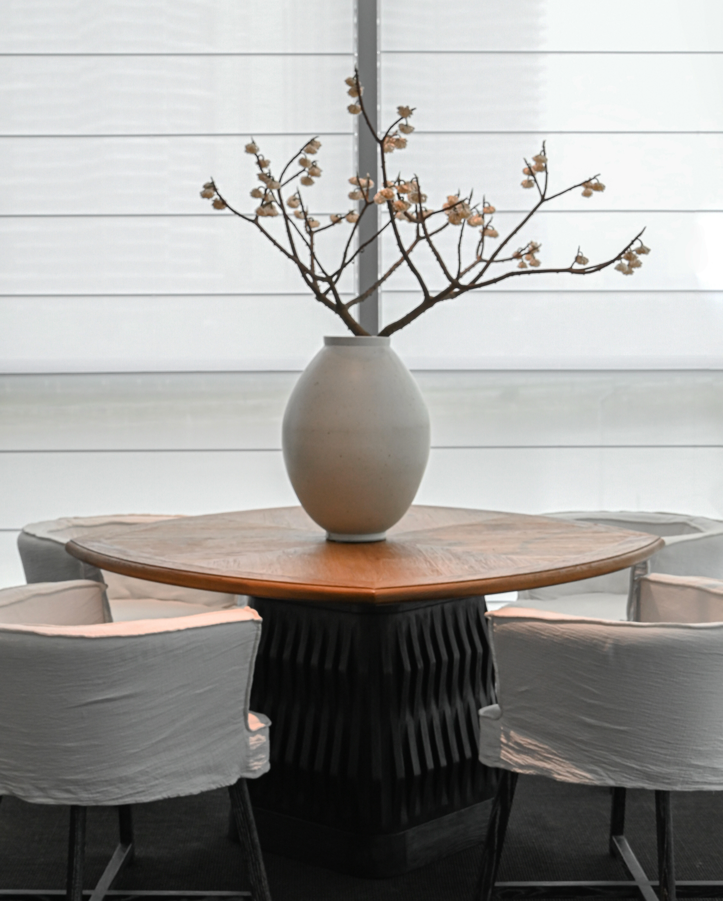 The Bamboo plaiting | Carved Solid Wood Square-Round Dining Table