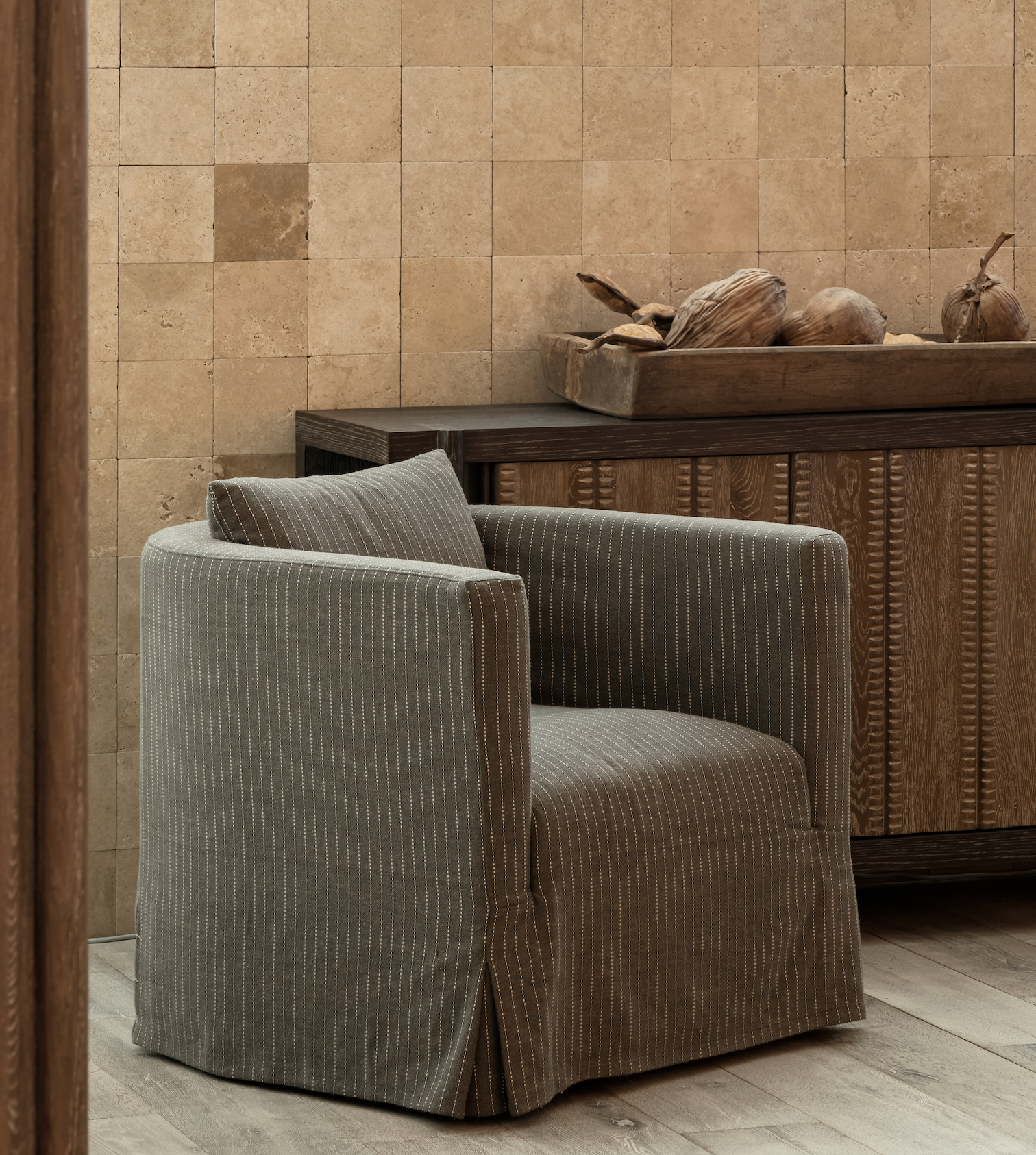 「Hawser」Corded Texture Fabric Swivel Indoor Single-Seater Armchair