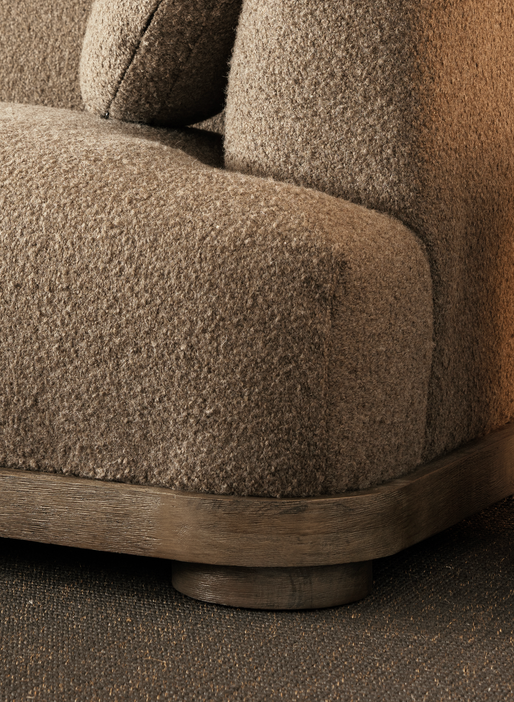 The Neo-Col | Welsh Alpaca Wool & Solid Birch Indoor Large Sofa (Brown)