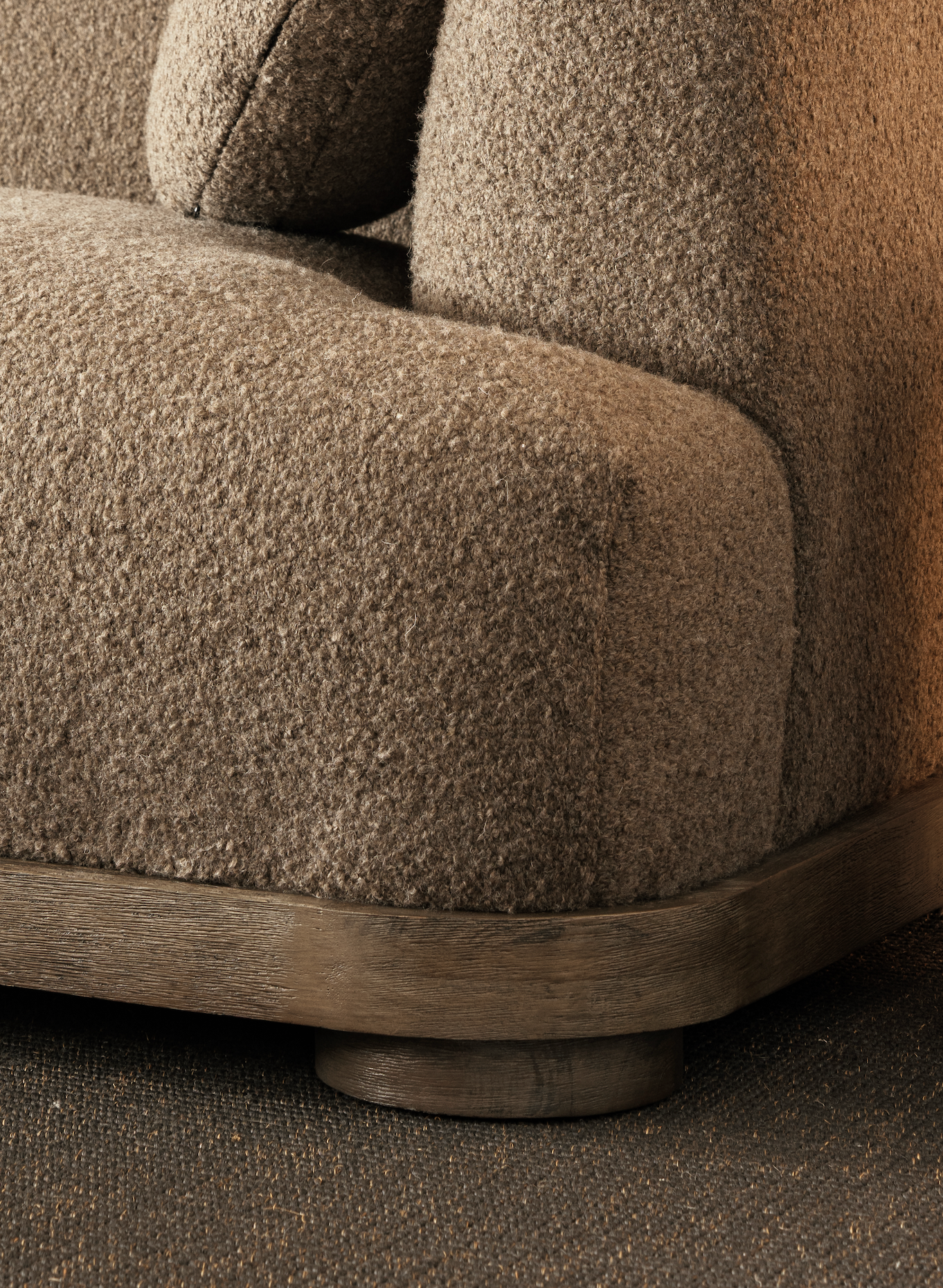 The Neo-Col | Welsh Alpaca Wool & Solid Birch Indoor Large Sofa (Brown)