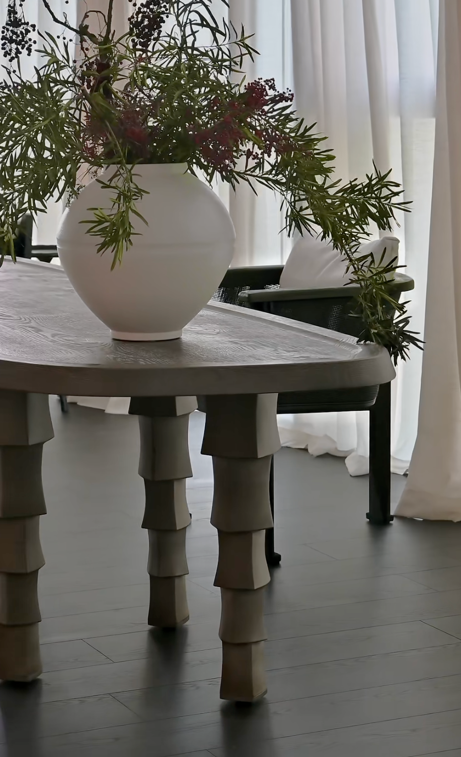 「Zooe」Stacked Sculptural Ceramic Leg Coffee Table