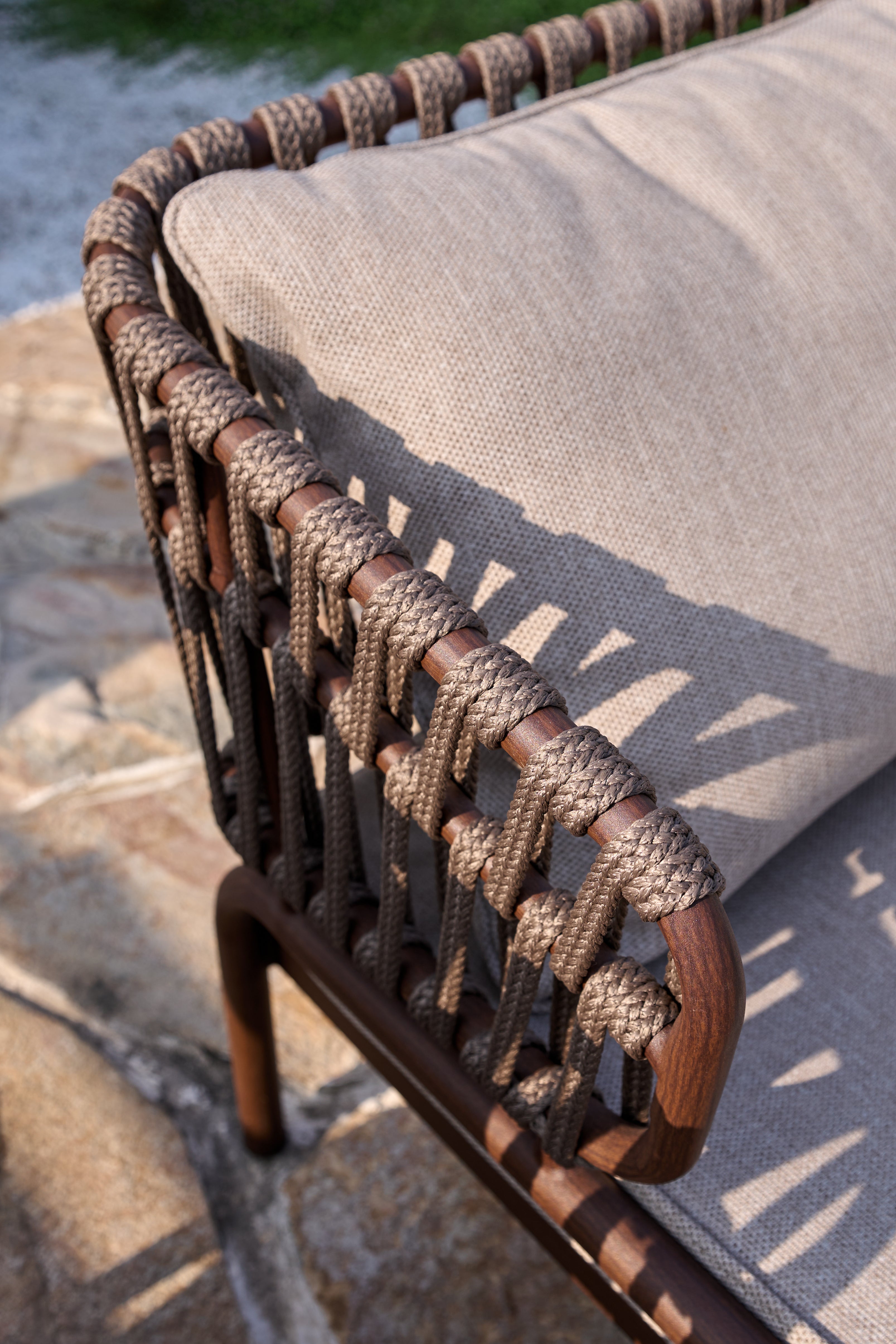 「Walnut Braided Strap」Luxury Modular Outdoor Sofa Set