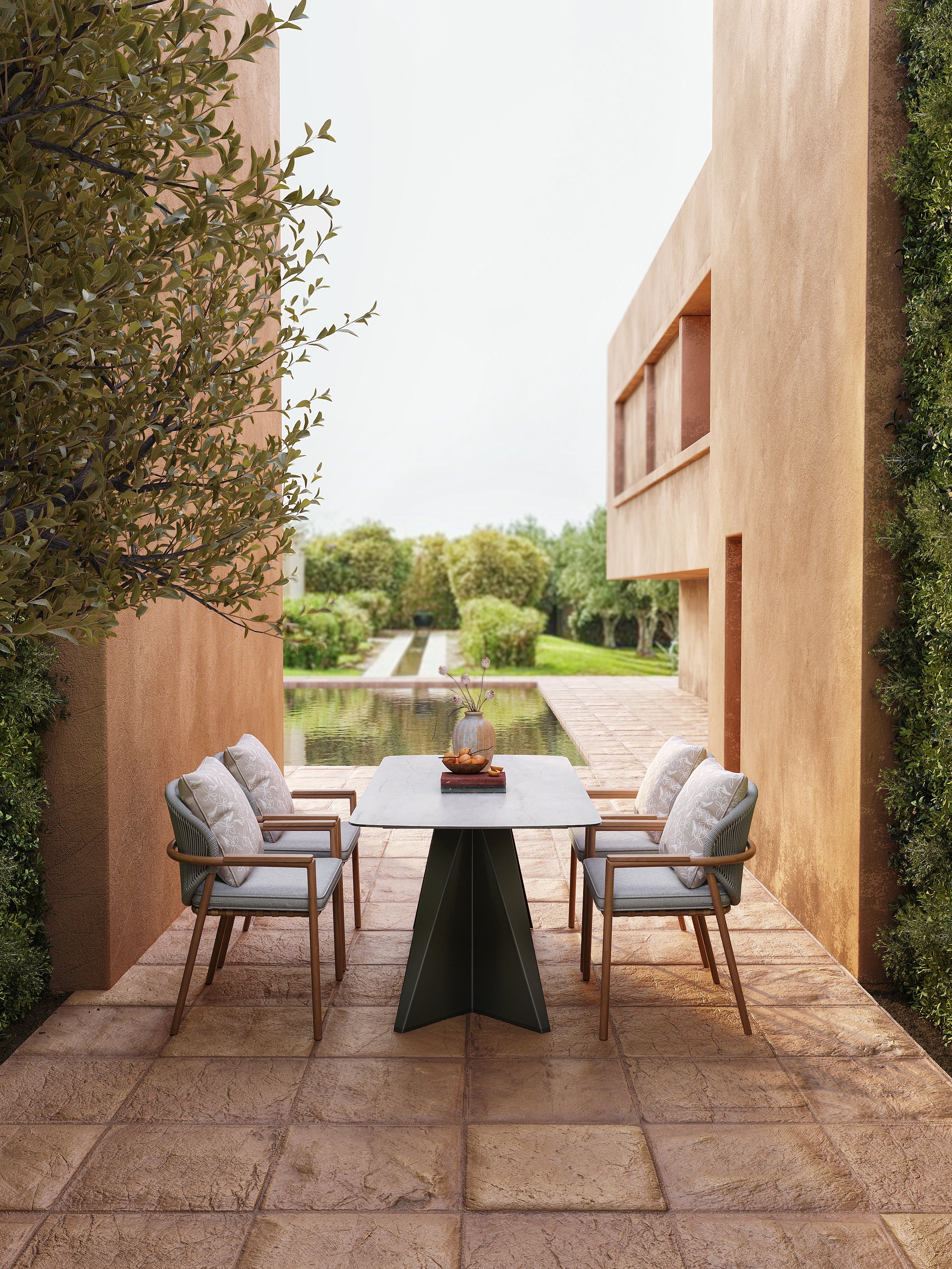 「Teak Weave & Black Glass」Luxury Outdoor Dining Set