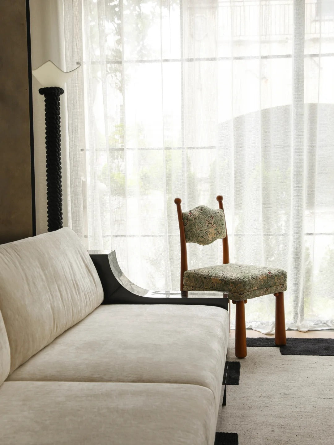「Kunlun」Art Deco-Inspired Minimalist Fabric Sofa