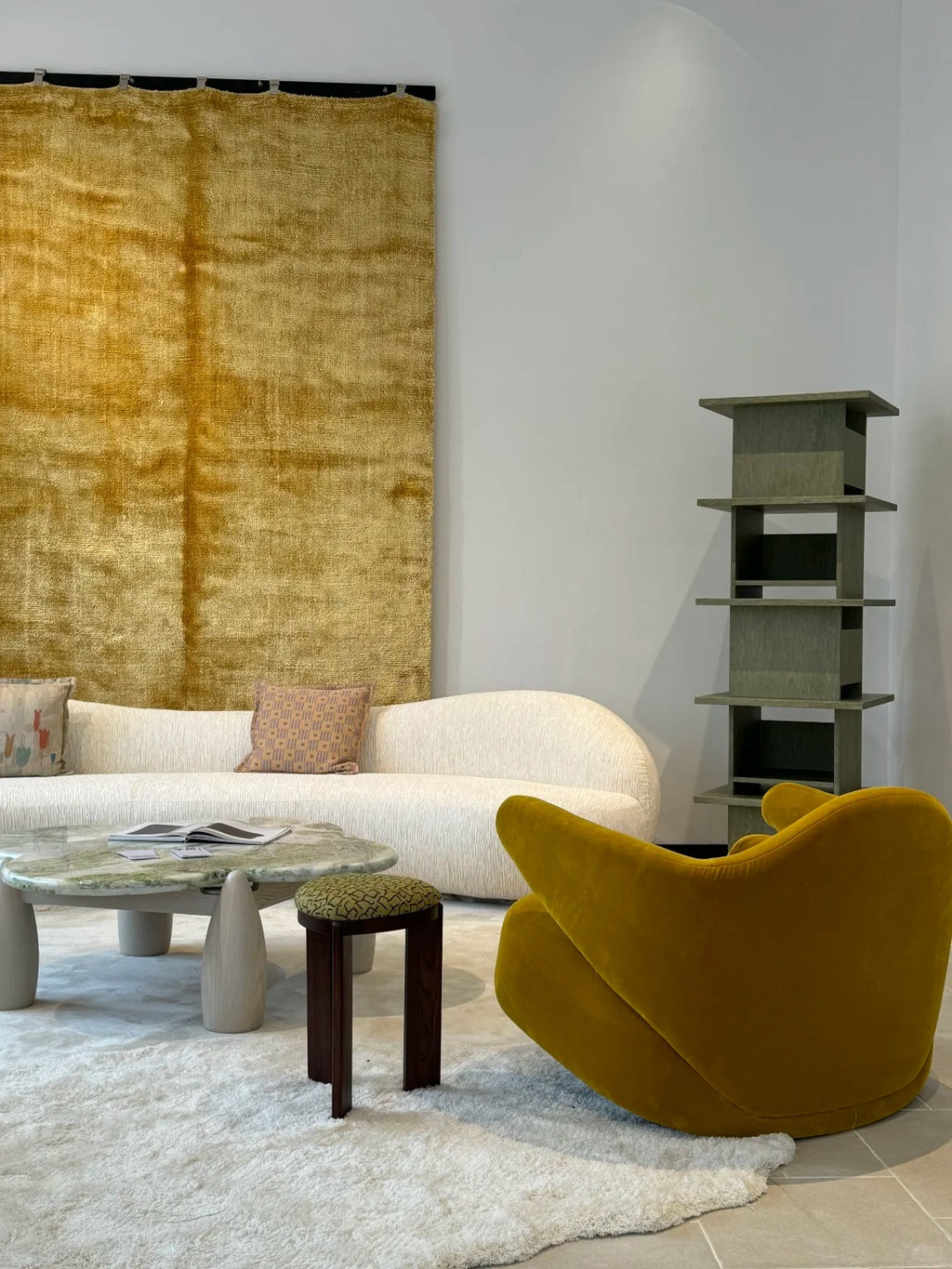 「Floating Cotton」Organic Modern Curved Cloud Sofa