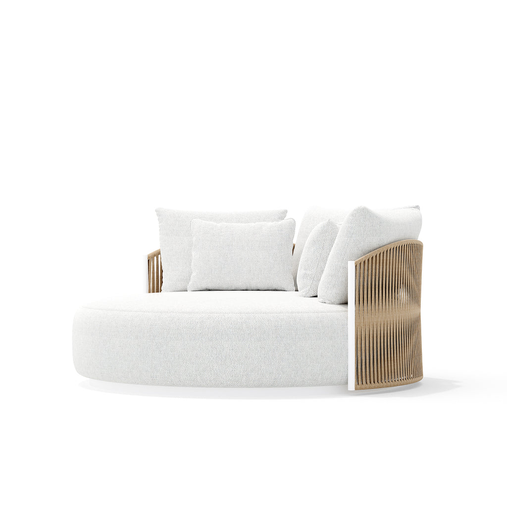 The Ripple | Low-Profile Circular Outdoor Daybed with Flowing Rope