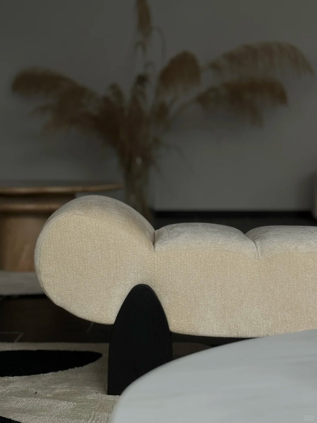 「Flowing Cloud」Organic Modern Tufted Bench