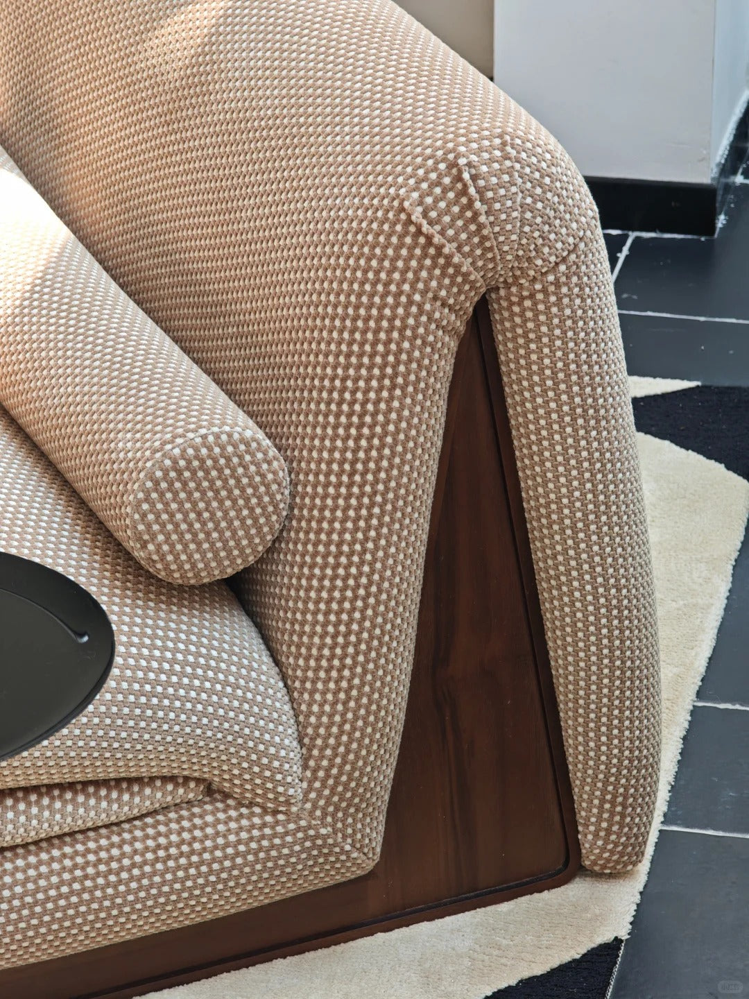 「Aurora」Organic Modern Textured Lounge Chair