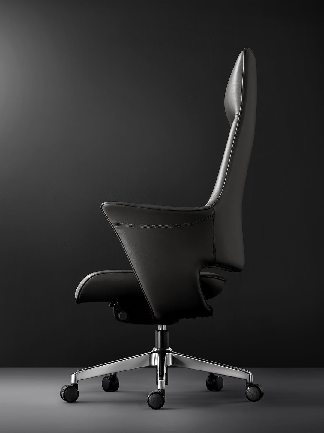 The Water Sleeve | Sculptural High-Back Executive Office Chair in Premium Microfiber Leather-Black