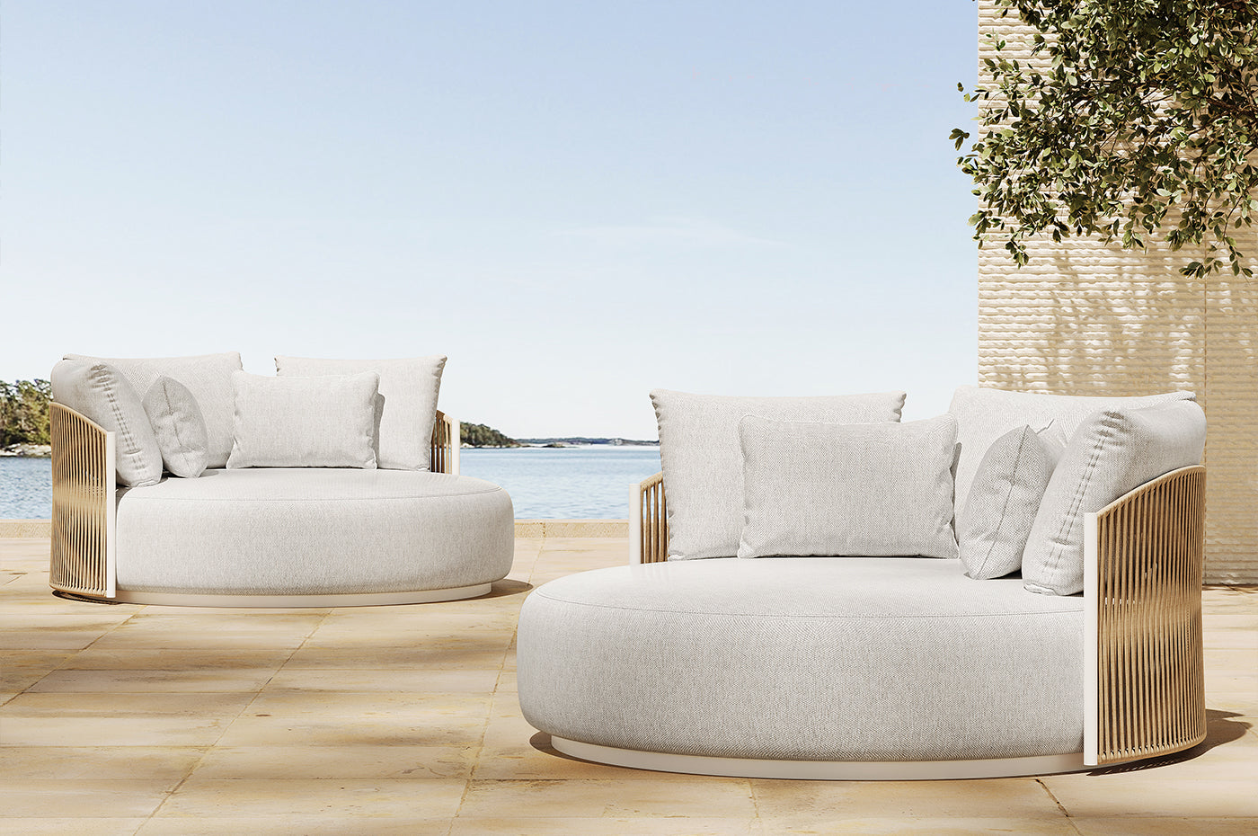 The Ripple | Low-Profile Circular Outdoor Daybed with Flowing Rope