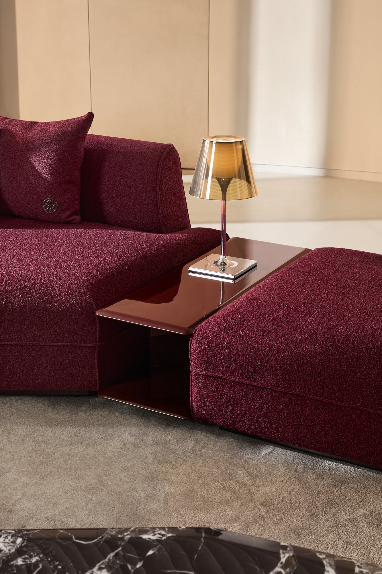「Burgundy Horizon」Luxury Modular Sectional Sofa