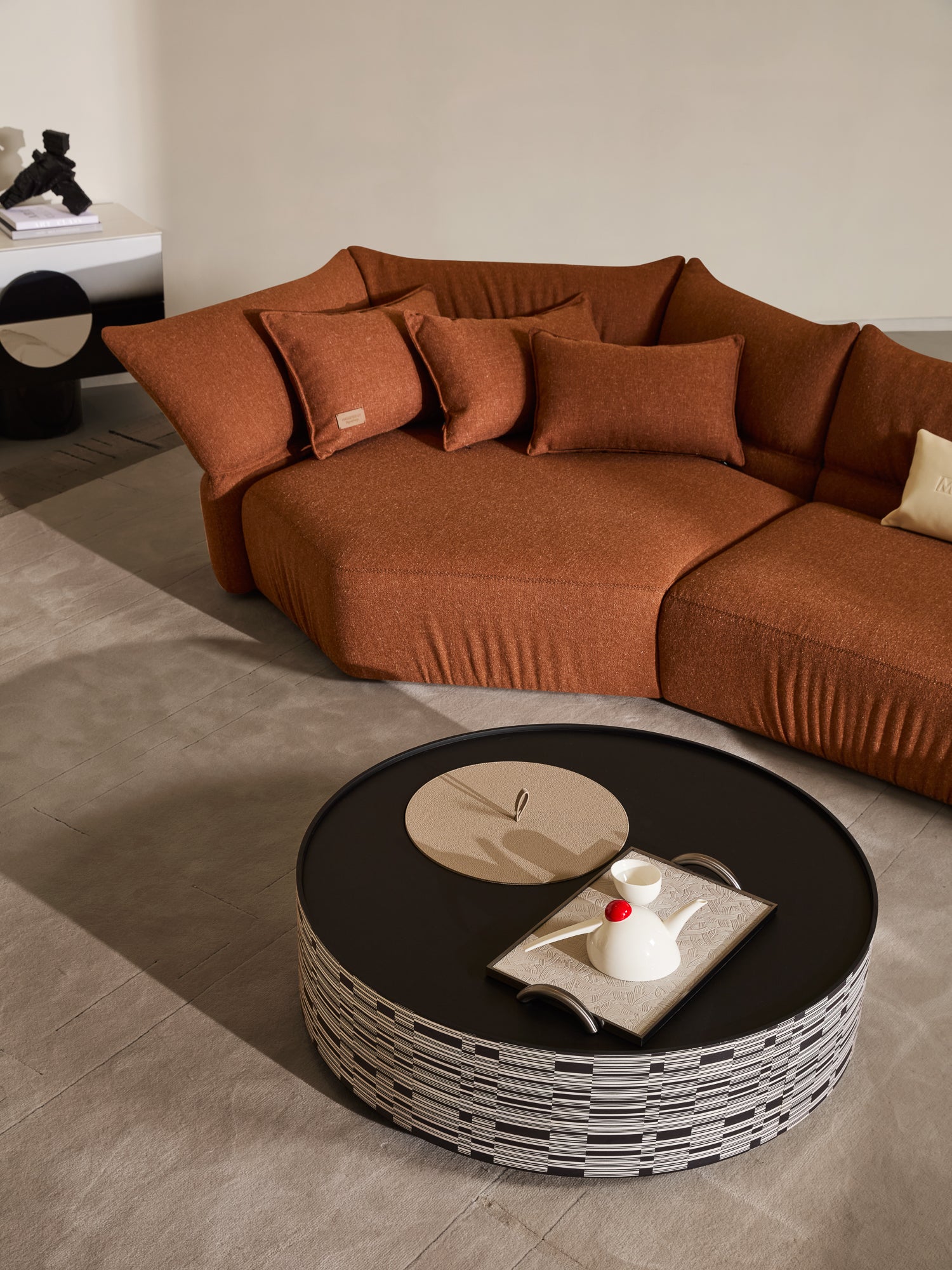 「Amber Cloud」Luxury Modular Fabric Sofa