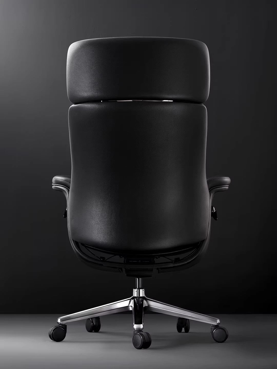 The Silhouette | Patented Sculptural Executive Office Chair in Genuine Leather-Black