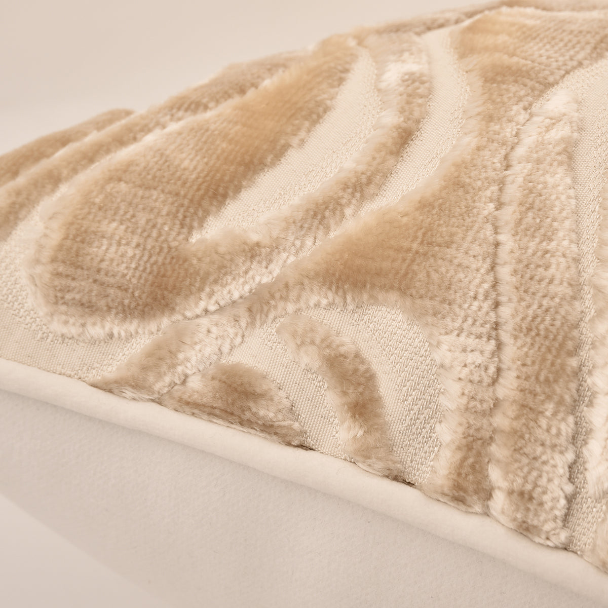Champagne‑Beige Cut‑Velvet Tassel Decorative Lumbar Waist Pillow