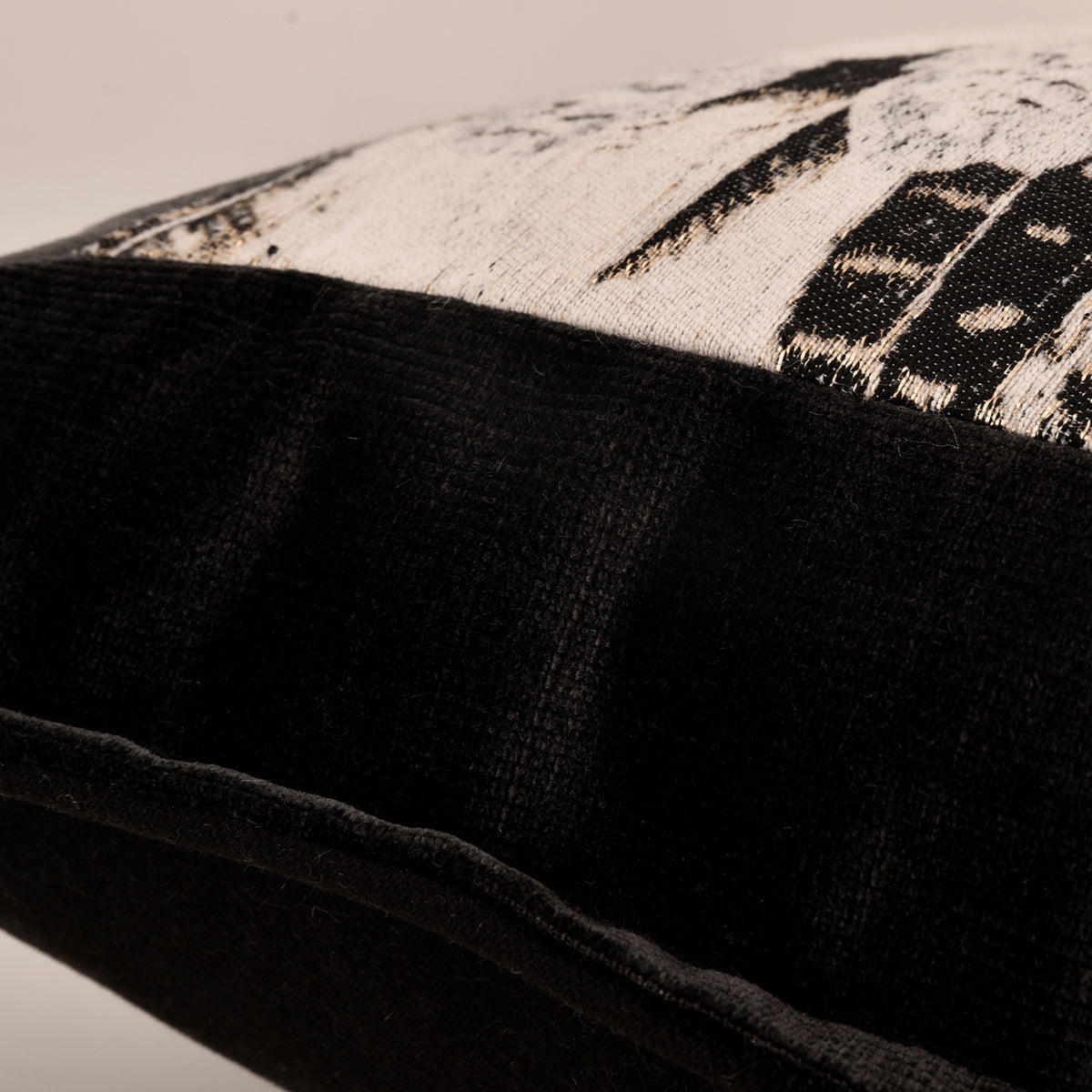 Vintage Feather Pattern Lumbar Pillow Decorative Waist Support Cushion