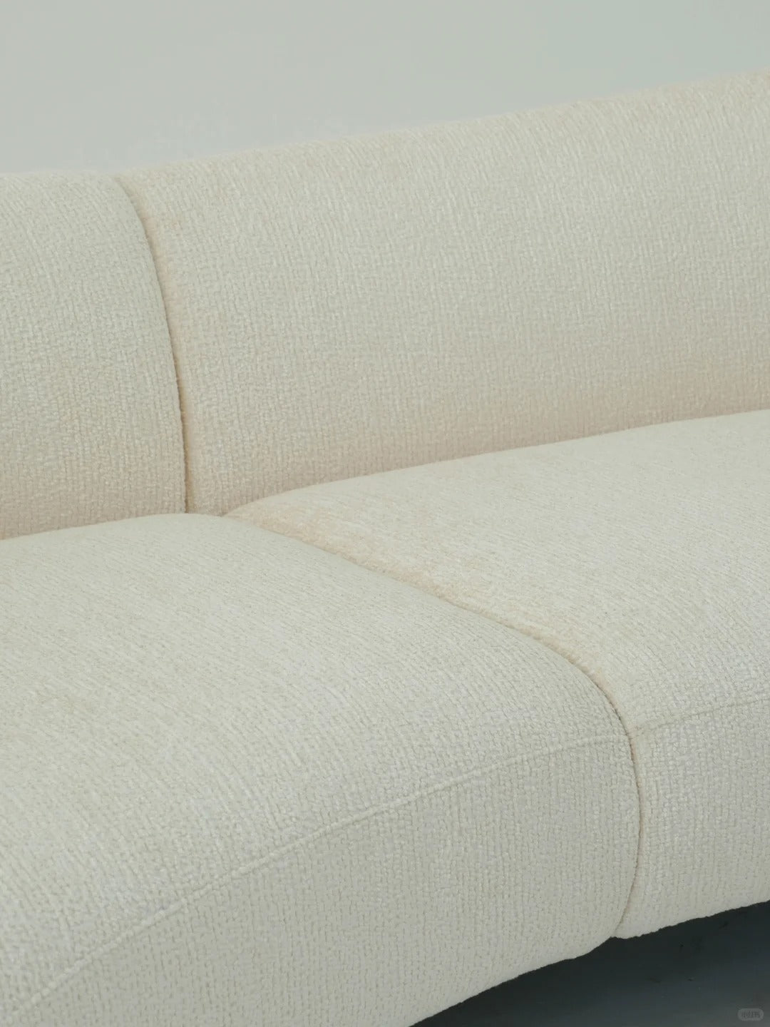 「Moon Embrace」Modern Minimalist Quiet Luxury Cloud Curved Sofa