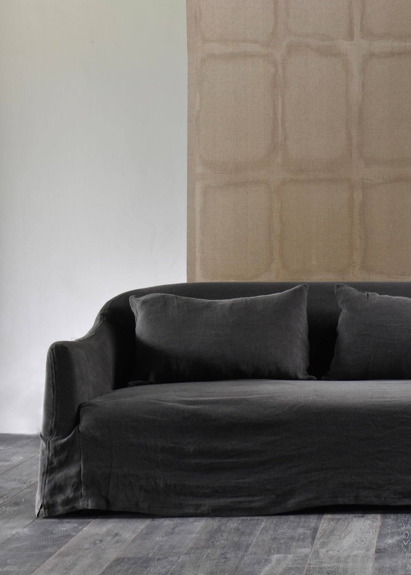 The F.Vint | Curved Natural Linen Multi-Seat Sofa